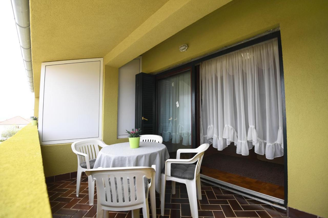 Apartmani Erna Pašman 외부 사진